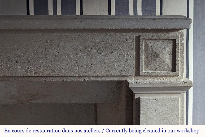 Cheminée de style Louis XVI en pierre aux têtes sculptées en diamant Cheminée de style Louis XVI en pierre aux têtes sculptées en diamant-6