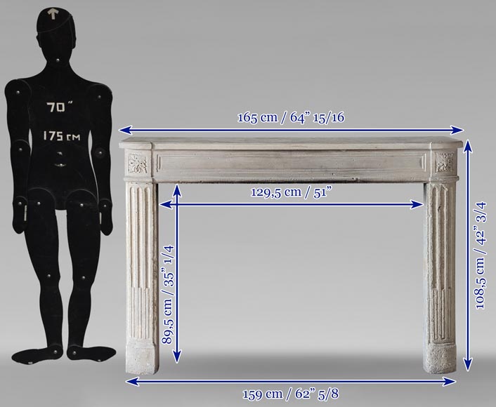 Cheminée de style Louis XVI légèrement galbée sculptée en pierre Cheminée de style Louis XVI légèrement galbée sculptée en pierre-9