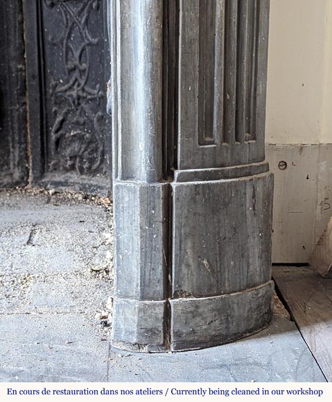 Cheminée d'époque Louis XV en marbre Turquin à belle coquille Cheminée d'époque Louis XV en marbre Turquin à belle coquille-8