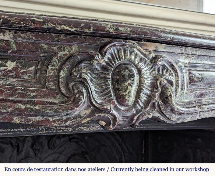 Petite cheminée de style Louis XV en marbre rouge Levanto Petite cheminée de style Louis XV en marbre rouge Levanto-2