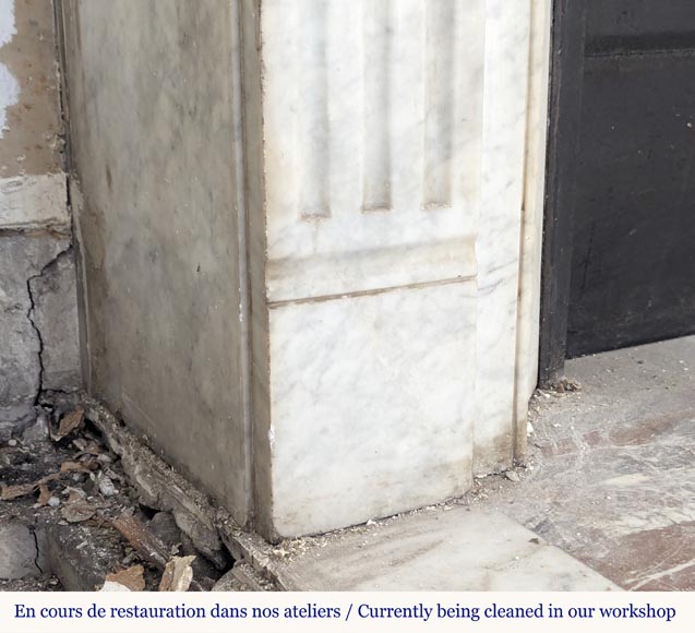 Cheminée de style Louis XVI moulurée en marbre de Carrare Cheminée de style Louis XVI moulurée en marbre de Carrare-4