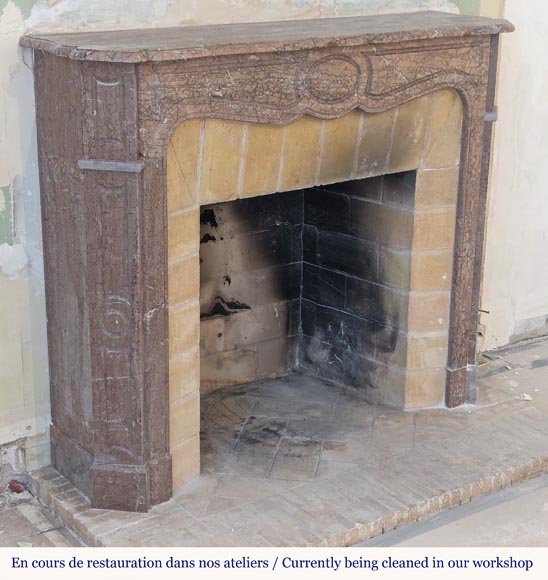 Cheminée de style Louis XV modèle Pompadour en marbre Campan rouge Cheminée de style Louis XV modèle Pompadour en marbre Campan rouge-2