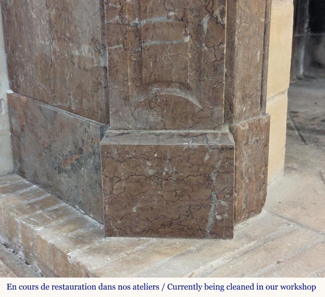 Cheminée de style Louis XV modèle Pompadour en marbre Campan rouge Cheminée de style Louis XV modèle Pompadour en marbre Campan rouge-4