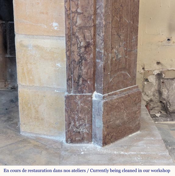 Cheminée de style Louis XV modèle Pompadour en marbre Campan rouge Cheminée de style Louis XV modèle Pompadour en marbre Campan rouge-7