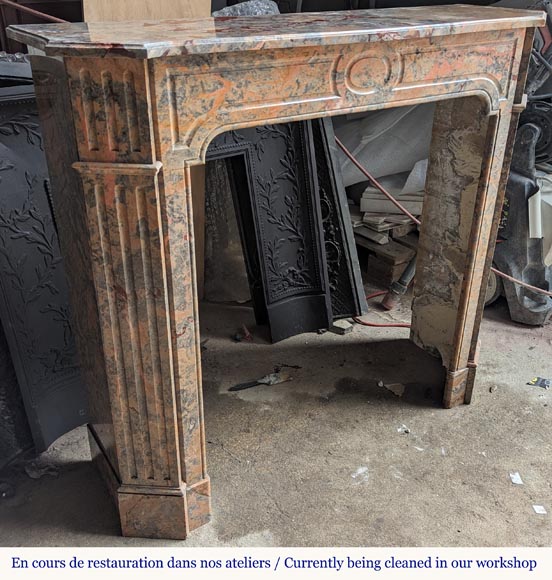 Cheminée de style Louis XV modèle Pompadour en marbre Enjugerais Cheminée de style Louis XV modèle Pompadour en marbre Enjugerais-2