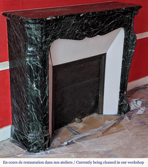 Cheminée de style Louis XV modèle Pompadour en marbre Vert de Mer Cheminée de style Louis XV modèle Pompadour en marbre Vert de Mer-2