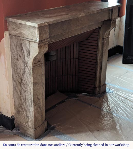 Cheminée de style Napoléon III à modillons en marbre de Lunel Cheminée de style Napoléon III à modillons en marbre de Lunel-2