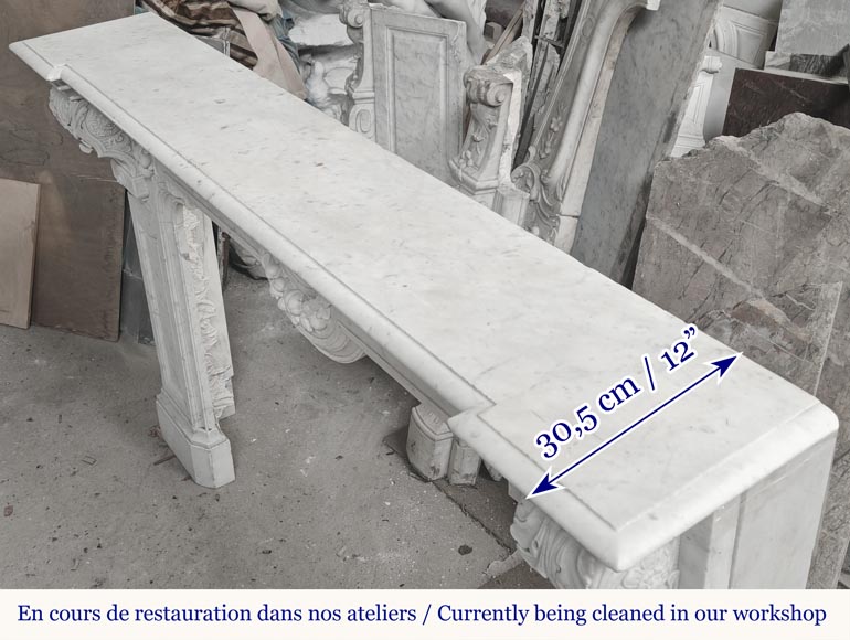 Cheminée de style Napoléon III en marbre de Carrare, décorée d'une frise de fruits Cheminée de style Napoléon III en marbre de Carrare, décorée d'une frise de fruits-11