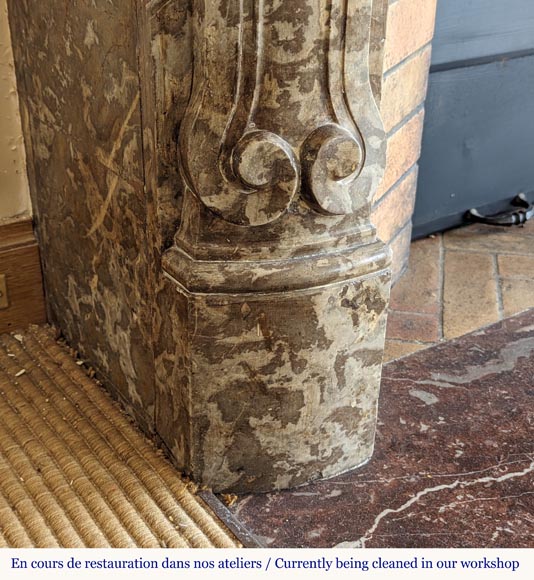 Cheminée d'époque Louis XV en marbre Rouge du Nord Cheminée d'époque Louis XV en marbre Rouge du Nord-6