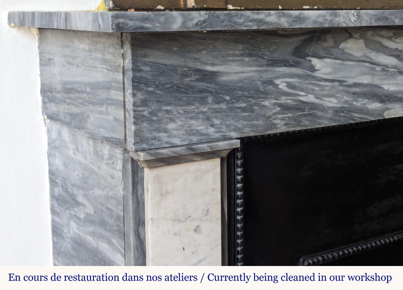 Cheminée de style Louis XVI bicolore sculptée en marbre de Carrare et Turquin Cheminée de style Louis XVI bicolore sculptée en marbre de Carrare et Turquin-3