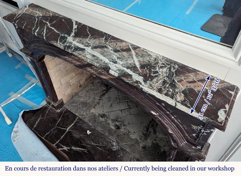 Cheminée de style Régence en marbre Campan Cheminée de style Régence en marbre Campan-9