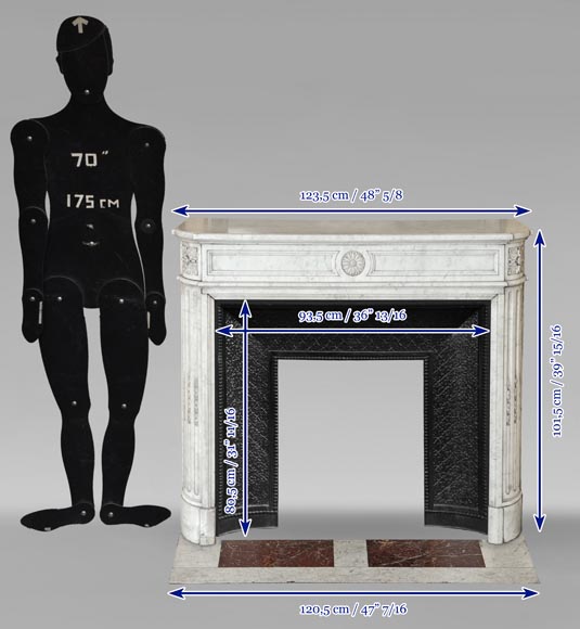 Cheminée de style Louis XVI en marbre de Carrare aux coins arrondis ornée d'une fleur de tournesol Cheminée de style Louis XVI en marbre de Carrare aux coins arrondis ornée d'une fleur de tournesol-13