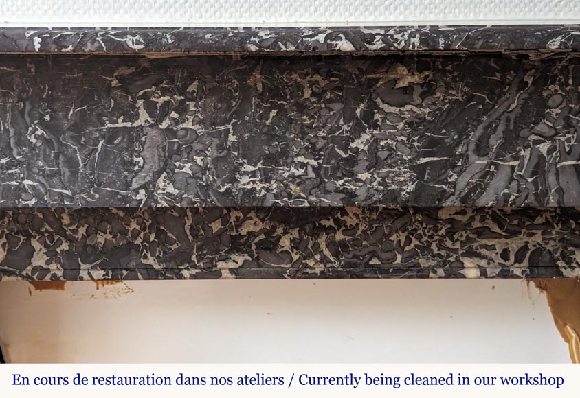 Cheminée de style Napoléon III en marbre Gris Sainte Anne Cheminée de style Napoléon III en marbre Gris Sainte Anne-1