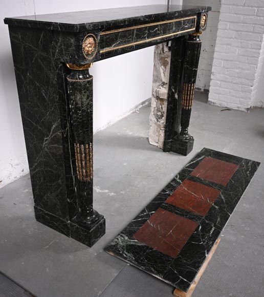 Cheminée de style Louis XVI en marbre Vert de Mer à colonnes détachées Cheminée de style Louis XVI en marbre Vert de Mer à colonnes détachées-2