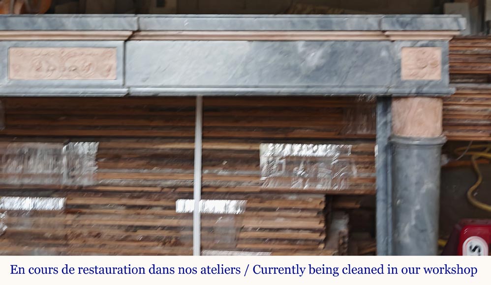 Cheminée de style Louis XVI à colonnes détachées en marbres Turquin et Rose du Portugal Cheminée de style Louis XVI à colonnes détachées en marbres Turquin et Rose du Portugal-7