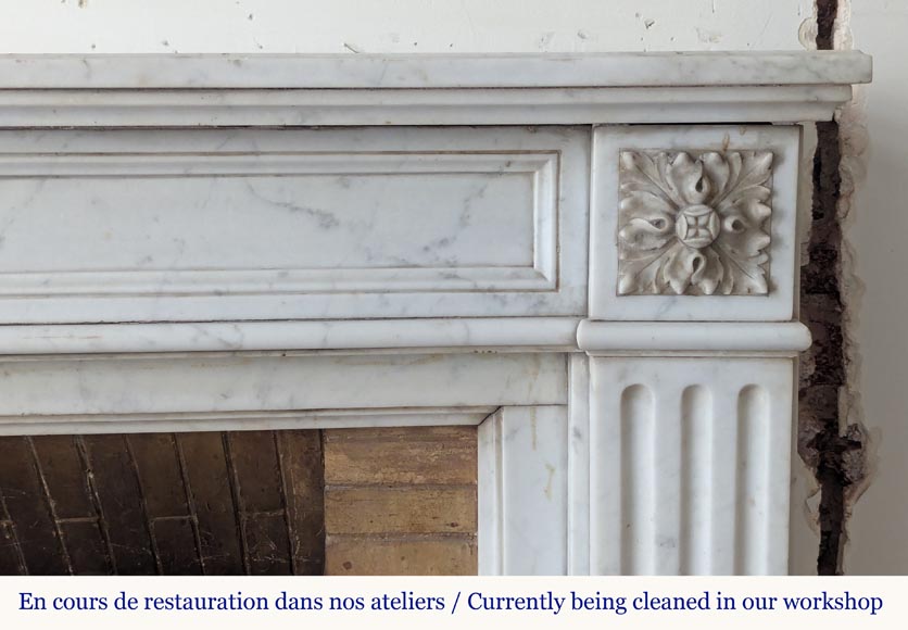 Cheminée de style Louis XVI à rosace en marbre de Carrare Cheminée de style Louis XVI à rosace en marbre de Carrare-6