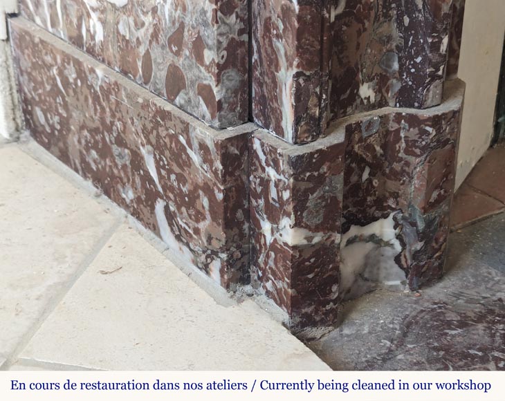 Cheminée de style Louis XIV en marbre Rouge de Rance ornée de bronze Cheminée de style Louis XIV en marbre Rouge de Rance ornée de bronze-5