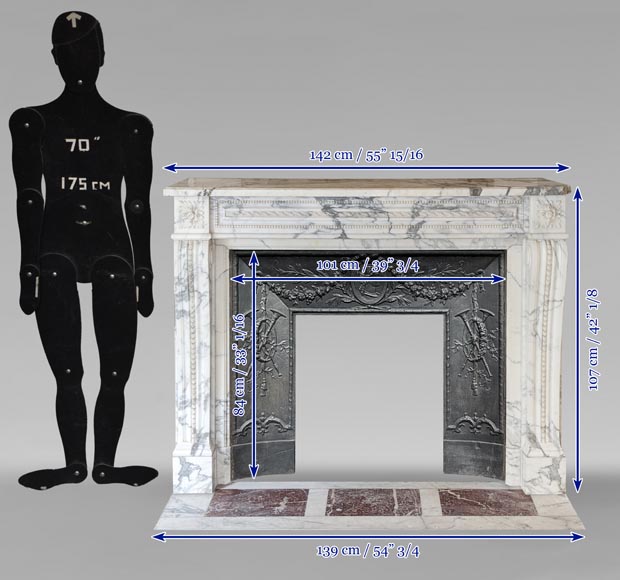 Cheminée de style Louis XVI en marbre Arabescato décorée d'une frise de perles Cheminée de style Louis XVI en marbre Arabescato décorée d'une frise de perles-10