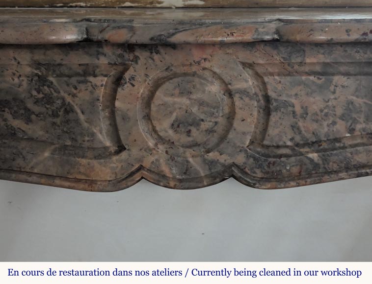 Cheminée de style Louis XV modèle Pompadour en marbre Enjugerais Cheminée de style Louis XV modèle Pompadour en marbre Enjugerais-1