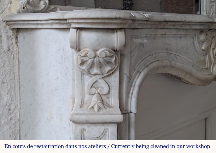 Cheminée de style Louis XV en marbre de Carrare Cheminée de style Louis XV en marbre de Carrare-3