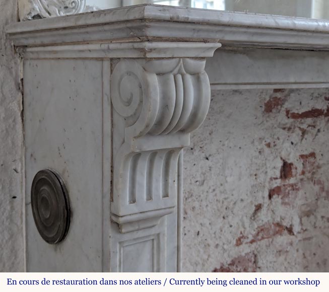 Console de style Napoléon III en marbre Console de style Napoléon III en marbre-1