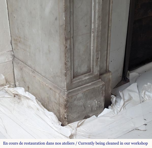 Cheminée de style Napoléon III à modillon en marbre de Carrare Cheminée de style Napoléon III à modillon en marbre de Carrare-5