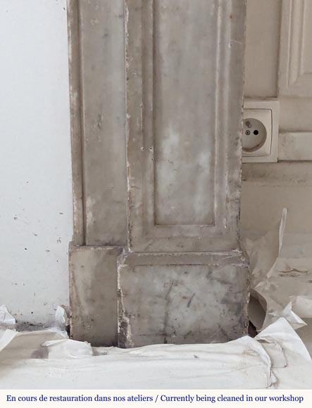 Cheminée de style Napoléon III à modillon en marbre de Carrare Cheminée de style Napoléon III à modillon en marbre de Carrare-8