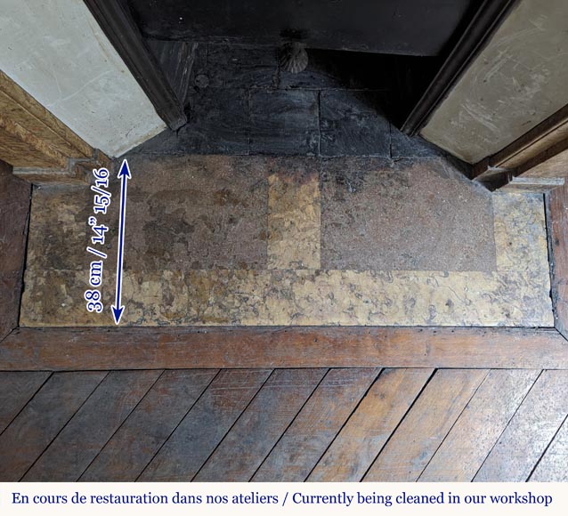 Cheminée de style Napoléon III à modillon en marbre Brocatelle Cheminée de style Napoléon III à modillon en marbre Brocatelle-8