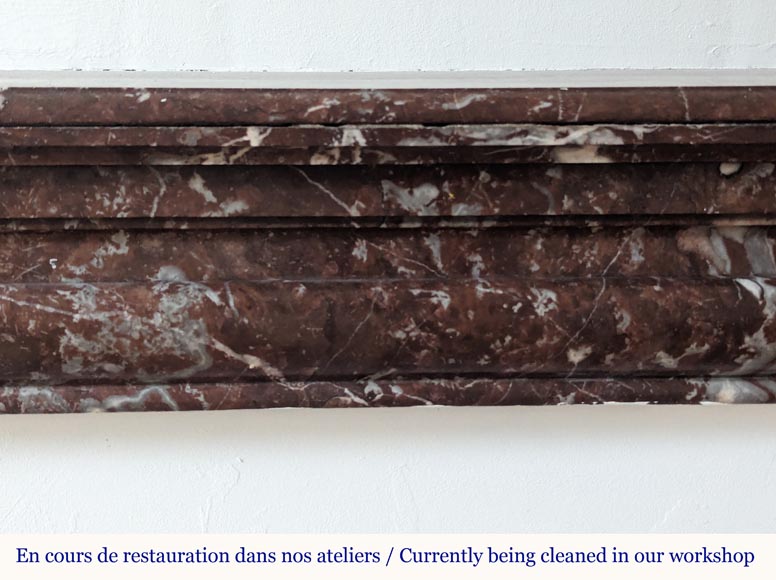 Cheminée de style Louis XIV en marbre Rouge du Nord Cheminée de style Louis XIV en marbre Rouge du Nord-1