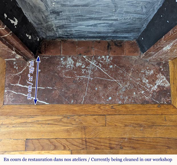 Cheminée de style Louis XVI en marbre Rouge du Nord Cheminée de style Louis XVI en marbre Rouge du Nord-8