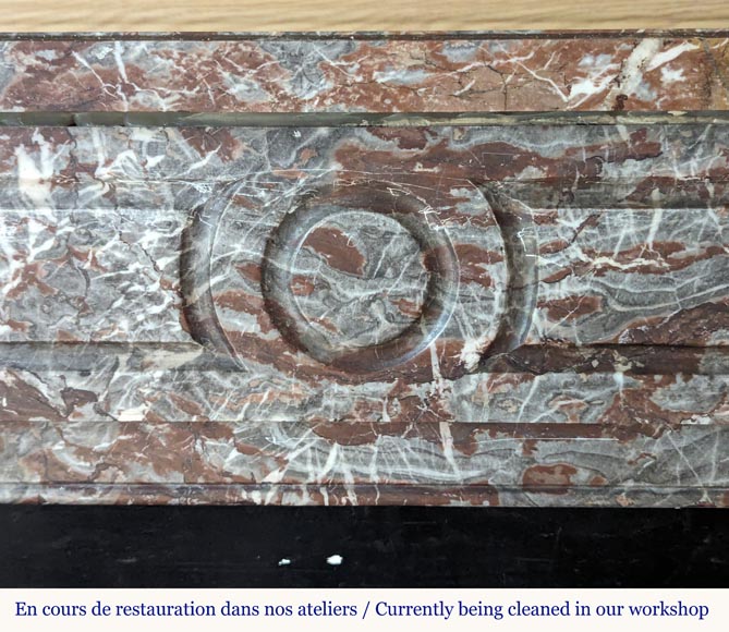 Cheminée de style Louis XVI en marbre Rouge royal Cheminée de style Louis XVI en marbre Rouge royal-1