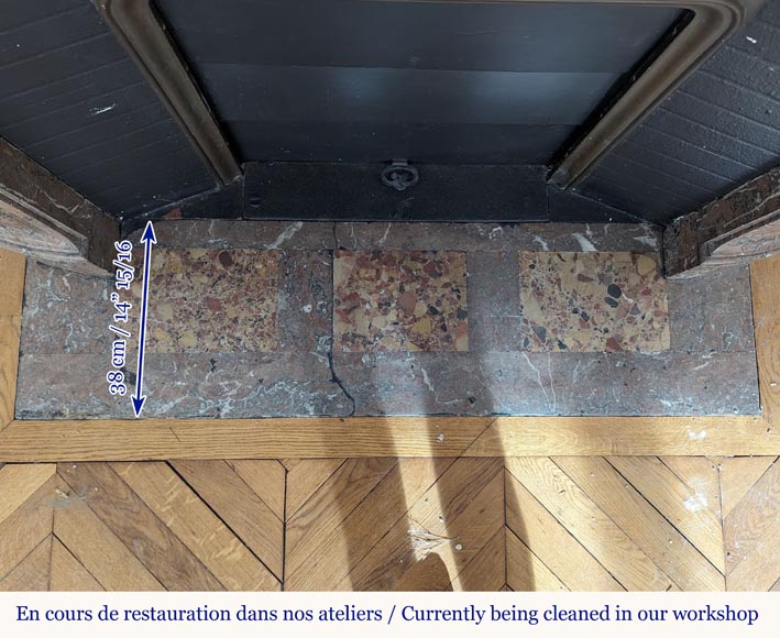 Cheminée de style Louis XV en marbre Rouge du Nord à coquille mouvementée Cheminée de style Louis XV en marbre Rouge du Nord à coquille mouvementée-10