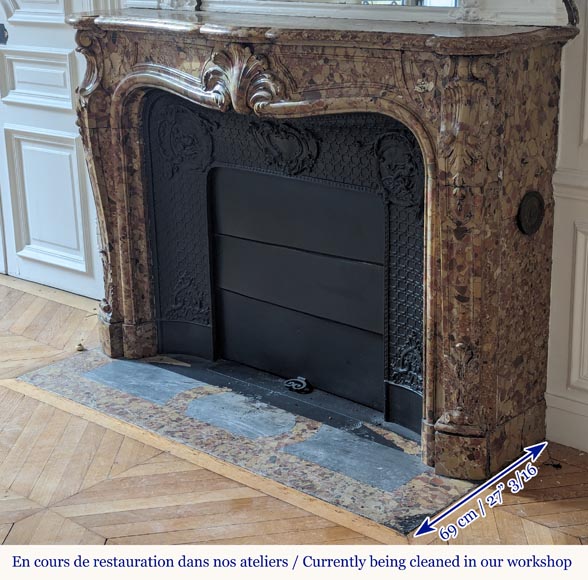 Cheminée de style Louis XV en brèche d'Alep Cheminée de style Louis XV en brèche d'Alep-9