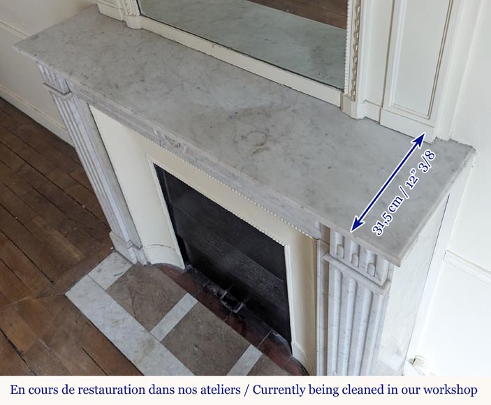 Cheminée de style Louis XVI en marbre de Carrare ornée d'une fleur de tournesol Cheminée de style Louis XVI en marbre de Carrare ornée d'une fleur de tournesol-9