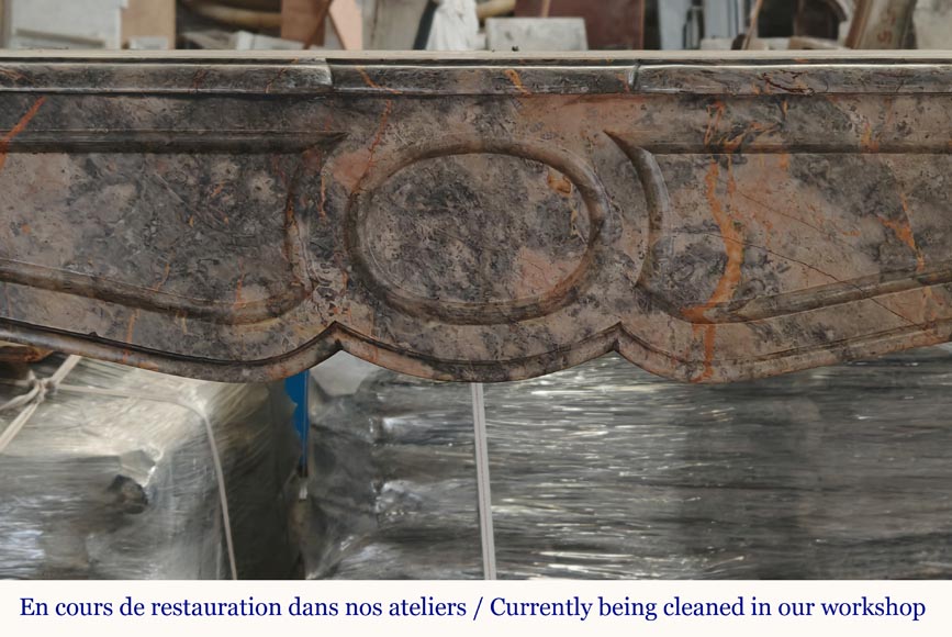 Cheminée de style Louis XV modèle Pompadour en marbre Enjugerais Cheminée de style Louis XV modèle Pompadour en marbre Enjugerais-1