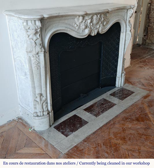 Cheminée de style Louis XV en marbre de Carrare très sculptée Cheminée de style Louis XV en marbre de Carrare très sculptée-4