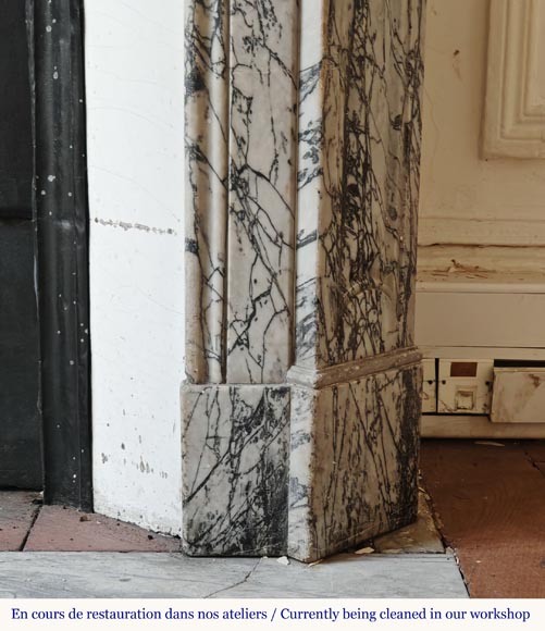 Cheminée de style Louis XV modèle Pompadour en marbre bleu Fleuri Cheminée de style Louis XV modèle Pompadour en marbre bleu Fleuri-7