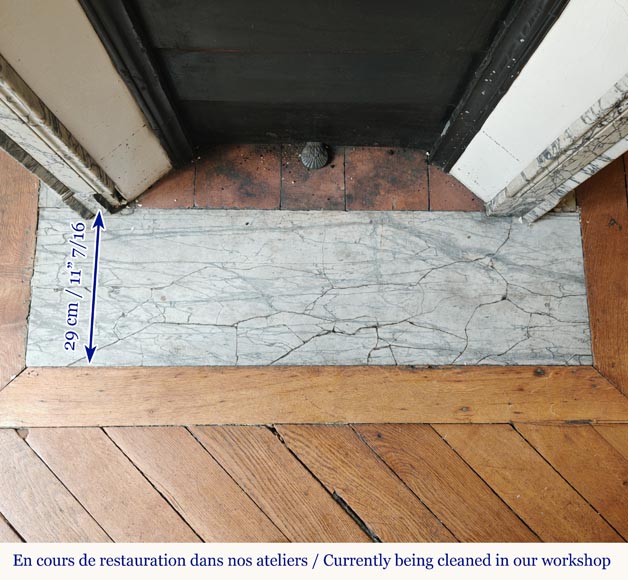 Cheminée de style Louis XV modèle Pompadour en marbre bleu Fleuri Cheminée de style Louis XV modèle Pompadour en marbre bleu Fleuri-8