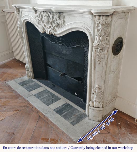 Cheminée de style Louis XV en marbre de Carrare très sculptée Cheminée de style Louis XV en marbre de Carrare très sculptée-7