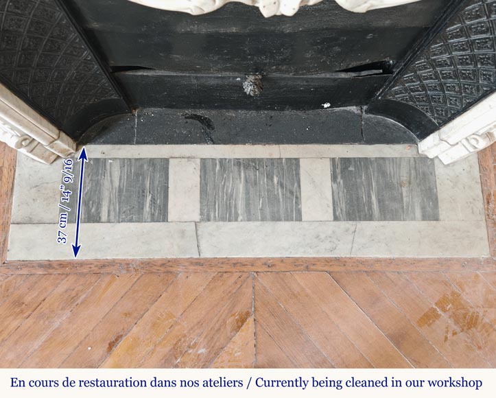 Cheminée de style Louis XV en marbre de Carrare très sculptée Cheminée de style Louis XV en marbre de Carrare très sculptée-11