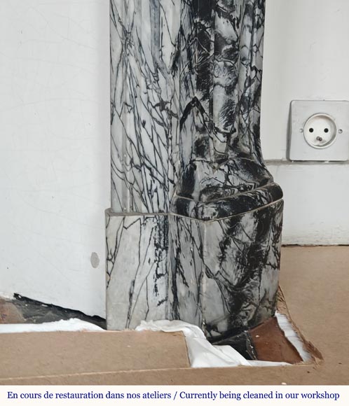 Cheminée de style Louis XV modèle Pompadour en marbre Bleu Fleuri Cheminée de style Louis XV modèle Pompadour en marbre Bleu Fleuri-7