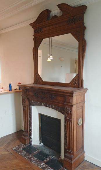 Cheminée de style Napoléon III en chêne sculpté Cheminée de style Napoléon III en chêne sculpté-8