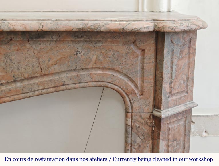 Cheminée de style Louis XV modèle Pompadour en brèche d'Enjugerais Cheminée de style Louis XV modèle Pompadour en brèche d'Enjugerais-6