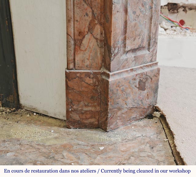 Cheminée de style Louis XV modèle Pompadour en brèche d'Enjugerais Cheminée de style Louis XV modèle Pompadour en brèche d'Enjugerais-7