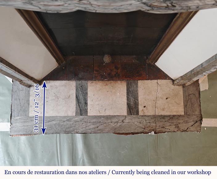 Cheminée de style Louis XV modèle Pompadour plate en marbre bleu Fleuri Cheminée de style Louis XV modèle Pompadour plate en marbre bleu Fleuri-7