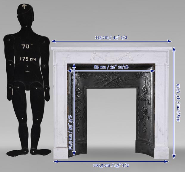 Petite cheminée de style Louis XVI au drapé sculptée en marbre de carrare Petite cheminée de style Louis XVI au drapé sculptée en marbre de carrare-10