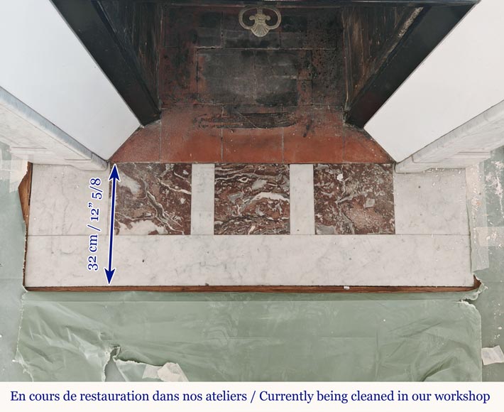 Cheminée de style Louis XV droite sculptée en marbre de Carrare Cheminée de style Louis XV droite sculptée en marbre de Carrare-8