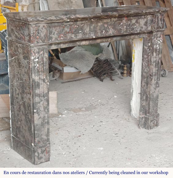 Cheminée de style Louis XVI moulurée en marbre Bois Jourdan Cheminée de style Louis XVI moulurée en marbre Bois Jourdan-2