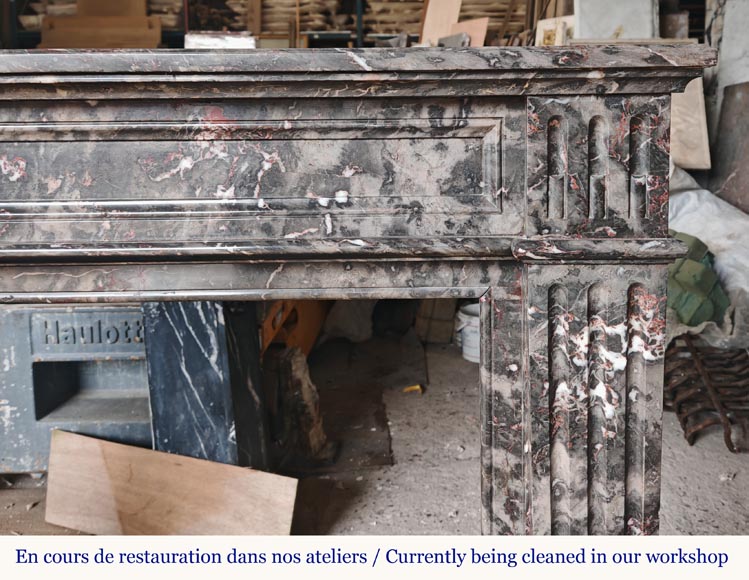 Cheminée de style Louis XVI moulurée en marbre Bois Jourdan Cheminée de style Louis XVI moulurée en marbre Bois Jourdan-6