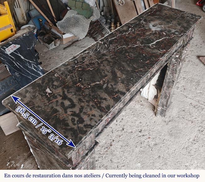 Cheminée de style Louis XVI moulurée en marbre Bois Jourdan Cheminée de style Louis XVI moulurée en marbre Bois Jourdan-8